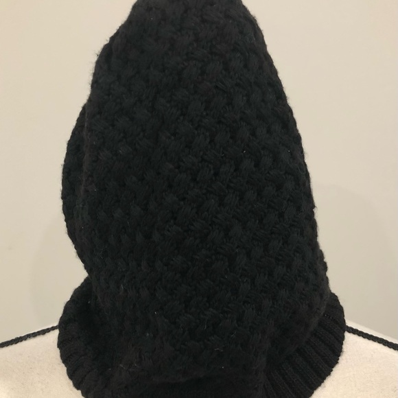 Time and Tru Knit Hat - Picture 2 of 3